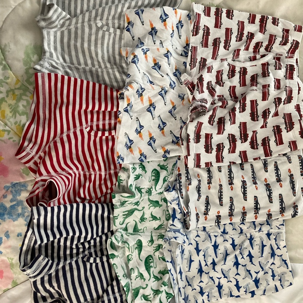 8 pairs size large Hanna Andersson boxer briefs